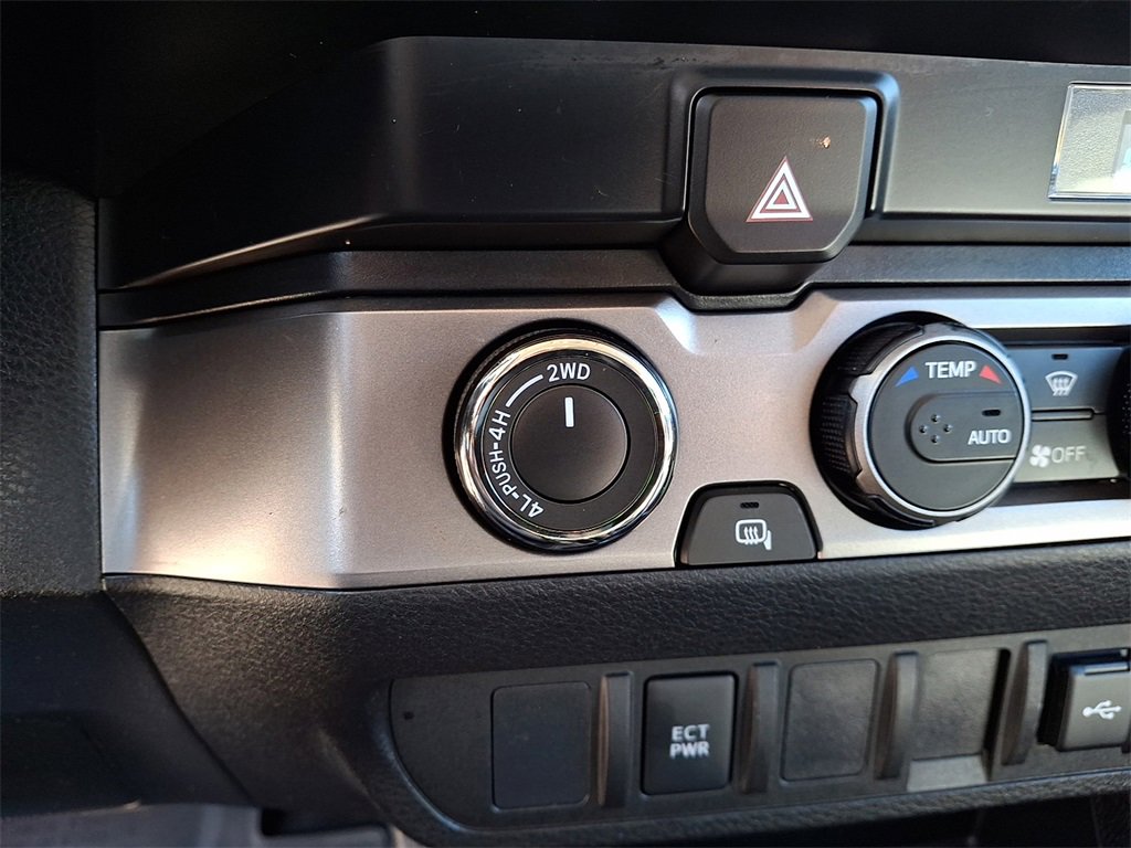 Used 2022 Toyota Tacoma SR image 24