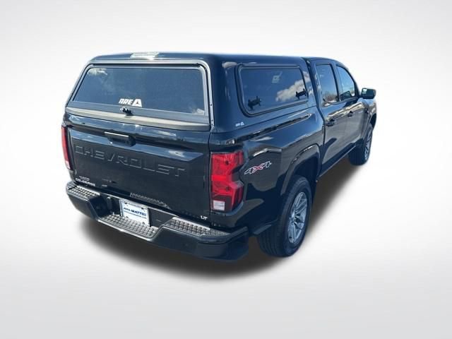 Used 2023 Chevrolet Colorado LT w/ LT Convenience Package II AWD/4WD image 8