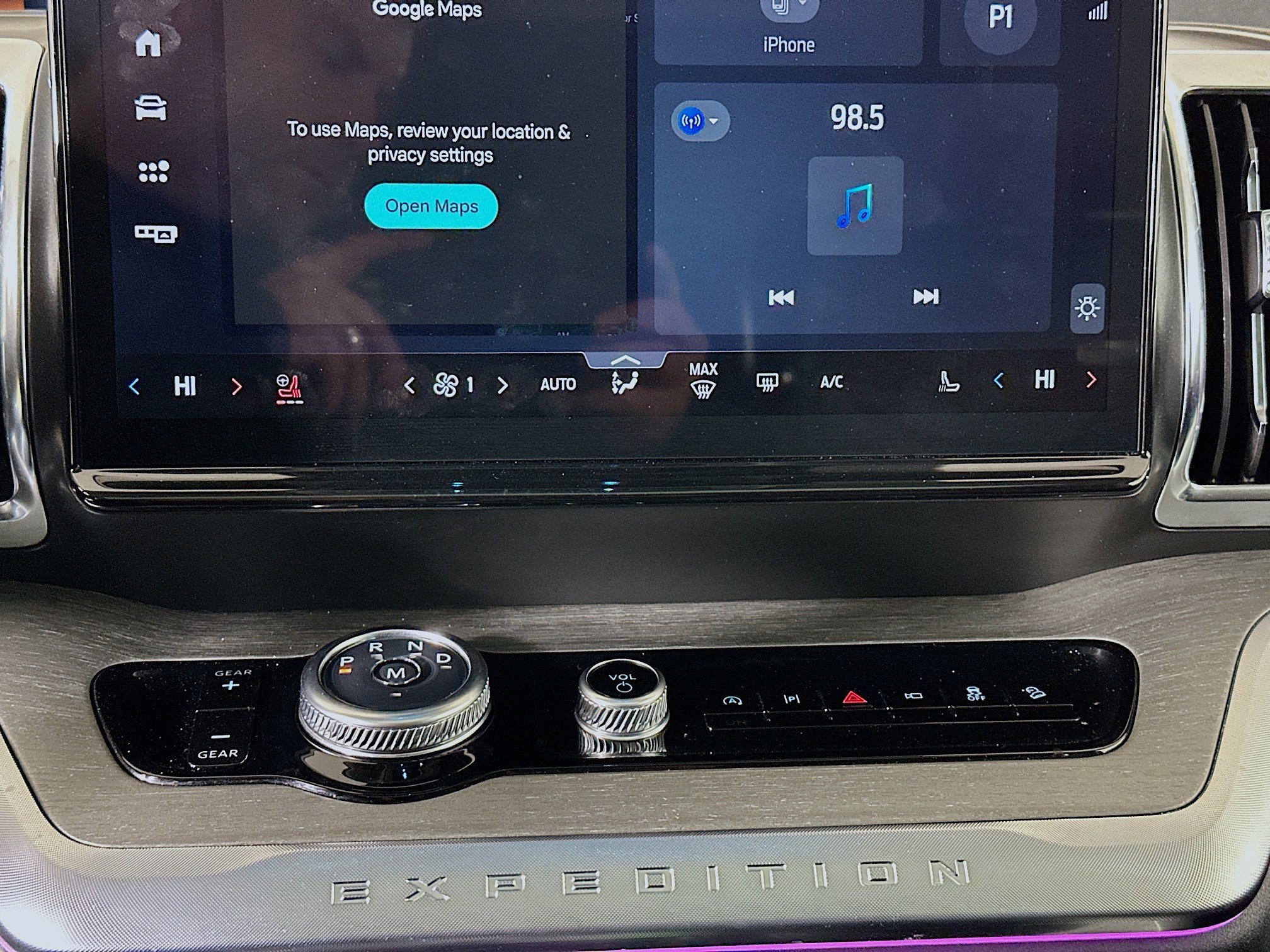 Used 2025 Ford Expedition Platinum image 24