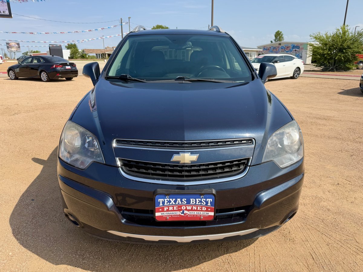 Used 2015 Chevrolet Captiva Sport LT w/ Convenience Package FWD image 2