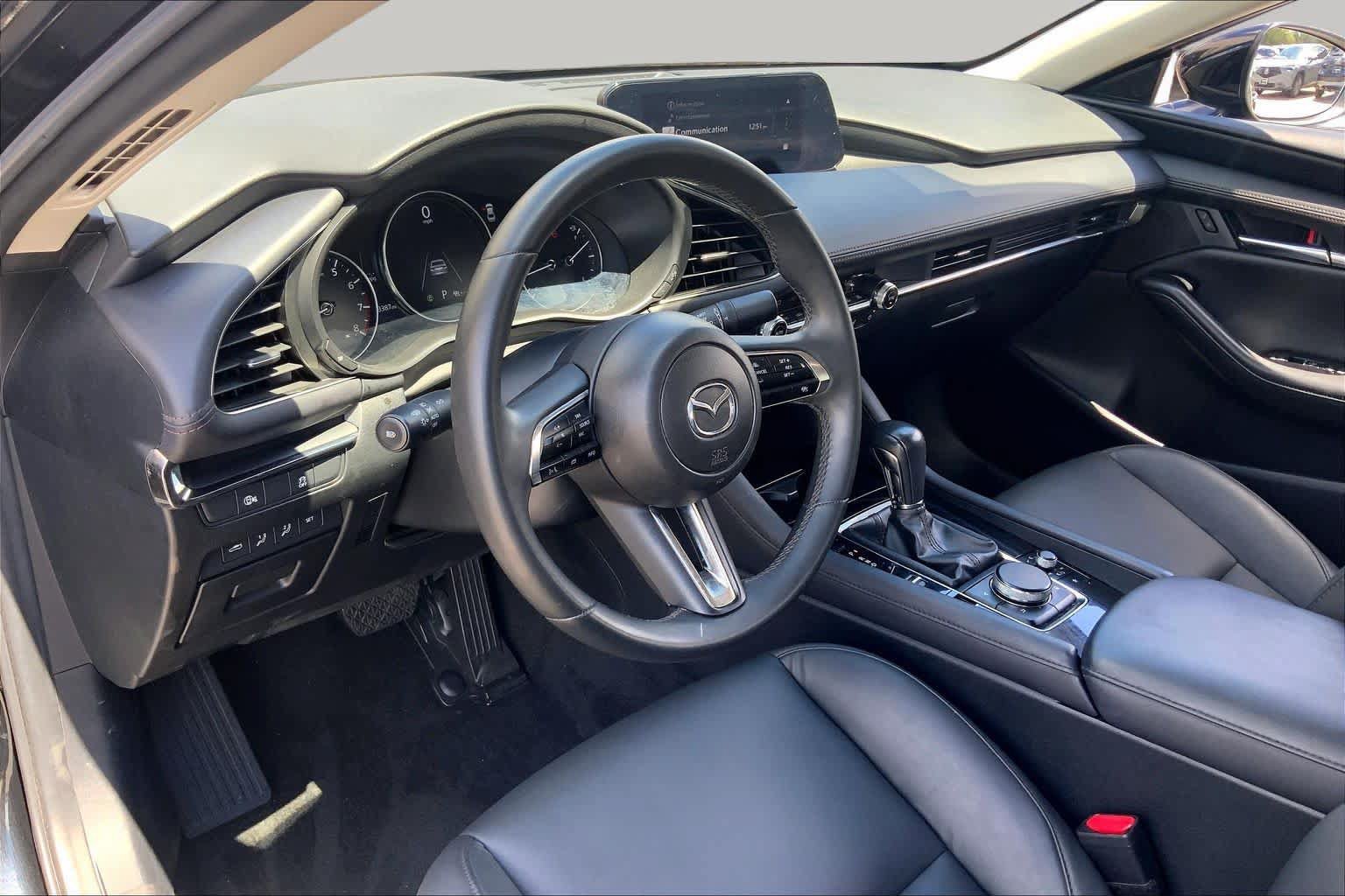 Used 2024 MAZDA MAZDA3 s FWD image 19