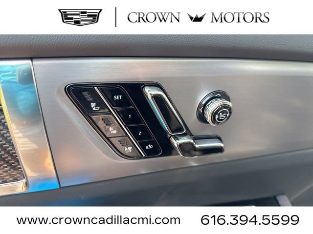 New 2026 Cadillac Vistiq Sport AWD/4WD image 19