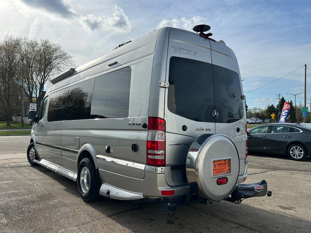 Used 2017 Mercedes-Benz Sprinter 3500 image 6