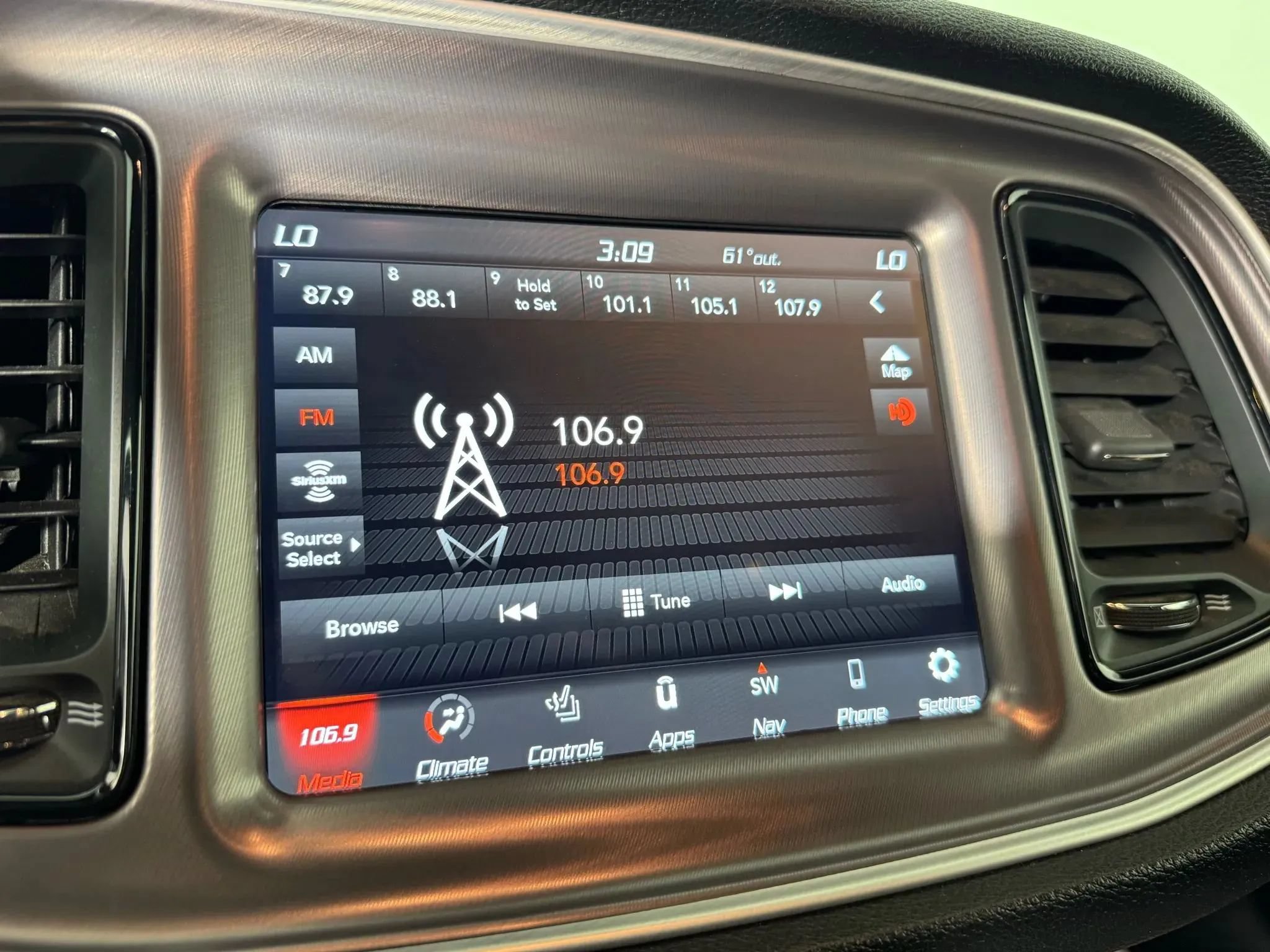 Used 2021 Dodge Challenger R/T Scat Pack RWD image 19