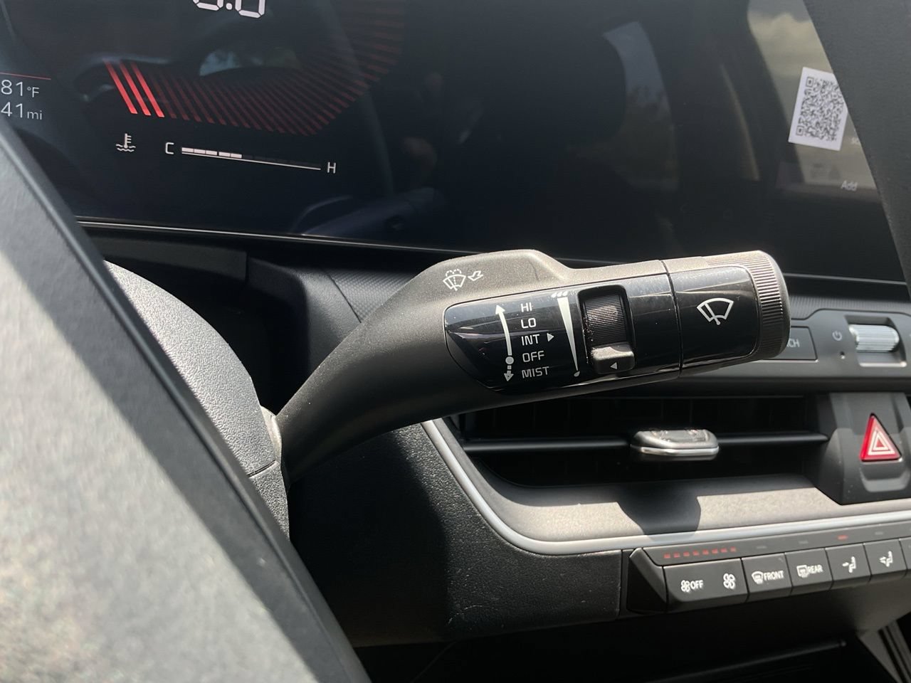 Used 2025 Kia K4 FWD image 29