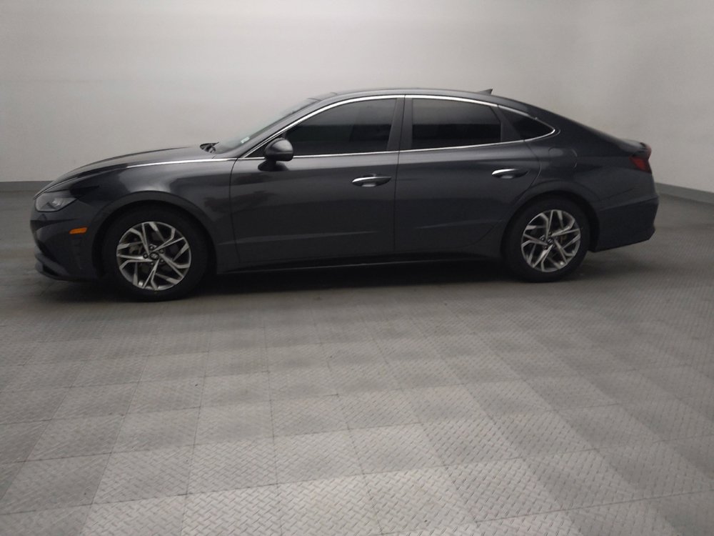 Used 2022 Hyundai Sonata SEL w/ Convenience Package FWD image 2