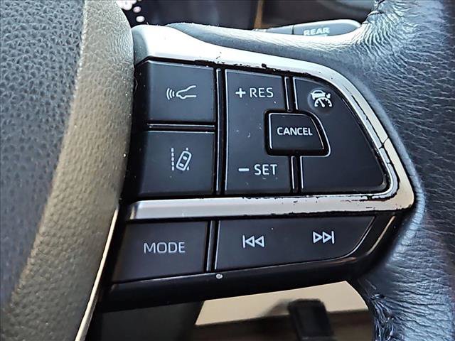 Used 2021 Toyota Sienna XLE FWD image 24
