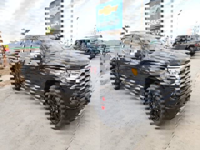 New 2026 Chevrolet Silverado 1500 High Country image 2