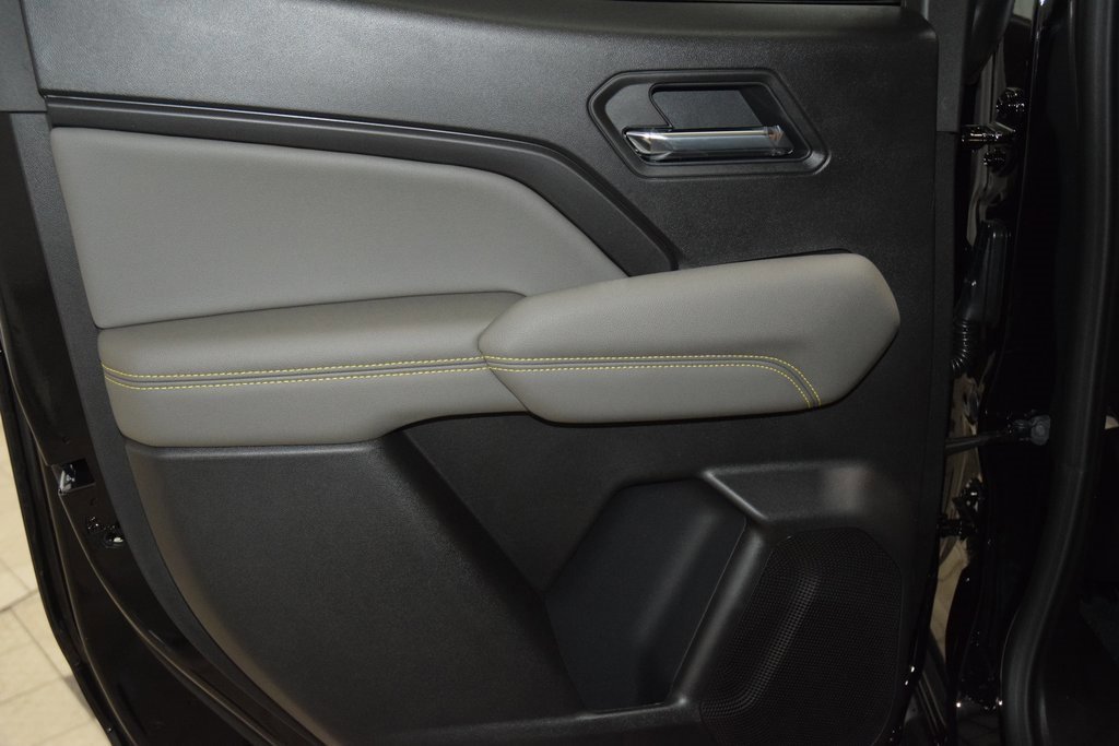 New 2026 Chevrolet Colorado ZR2 w/ Technology Package image 44