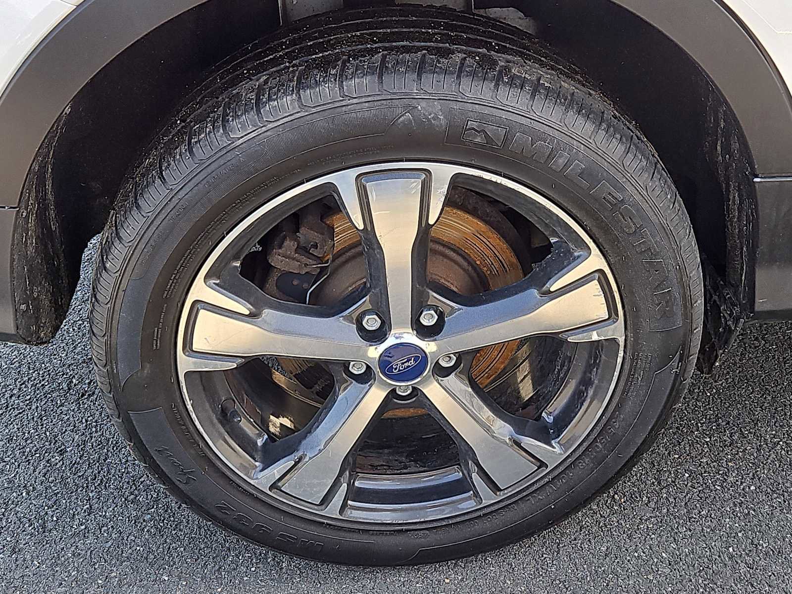 Used 2018 Ford Escape SEL AWD/4WD image 9