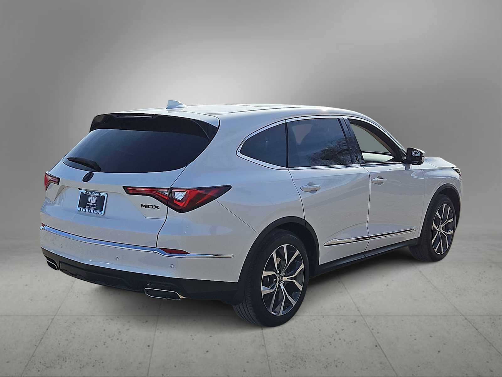 Used 2023 Acura MDX FWD w/ Technology Package image 8