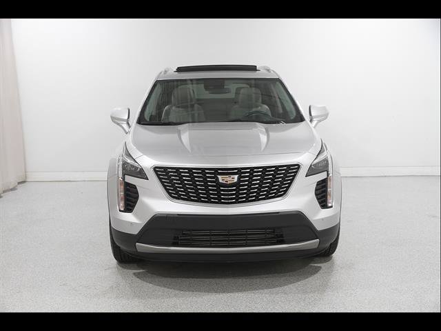 Used 2019 Cadillac XT4 Premium Luxury w/ Cold Weather Package AWD/4WD image 2