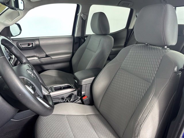 Used 2023 Toyota Tacoma SR5 AWD/4WD image 13