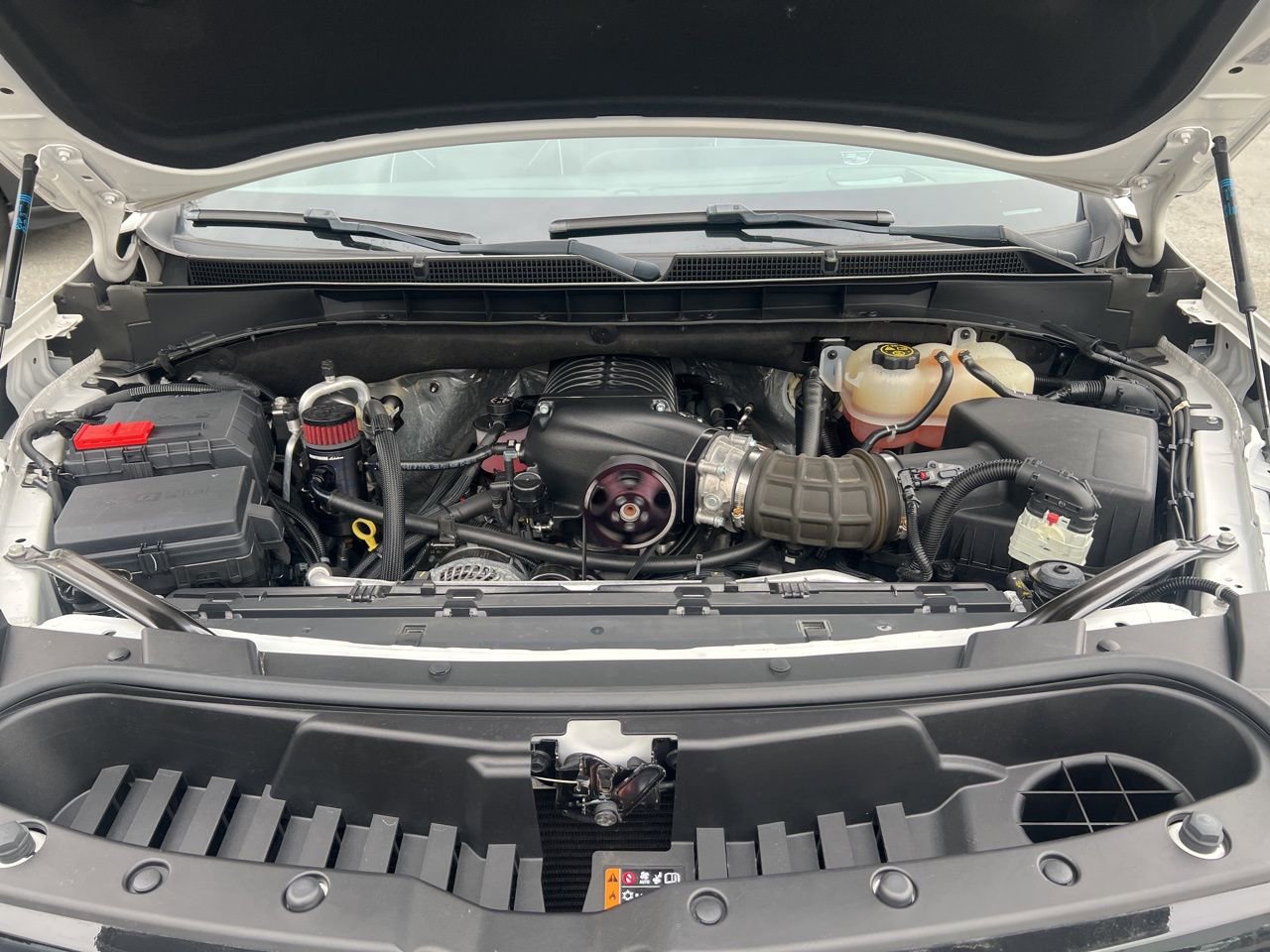 Used 2022 Cadillac Escalade Premium Luxury image 13