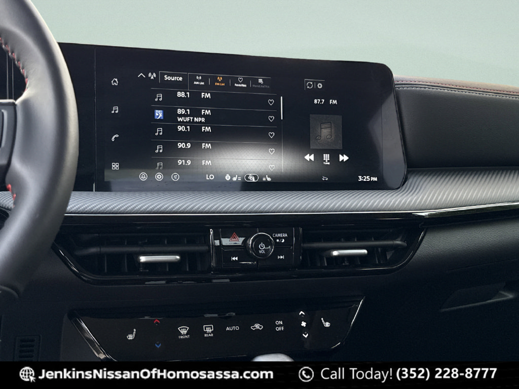 New 2026 Nissan Kicks SR w/ SR Premium Package FWD image 31