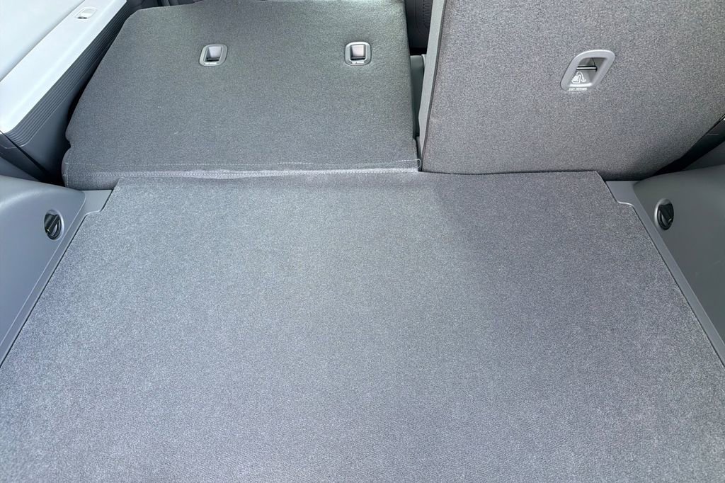 New 2026 Hyundai Ioniq 5 SEL image 13