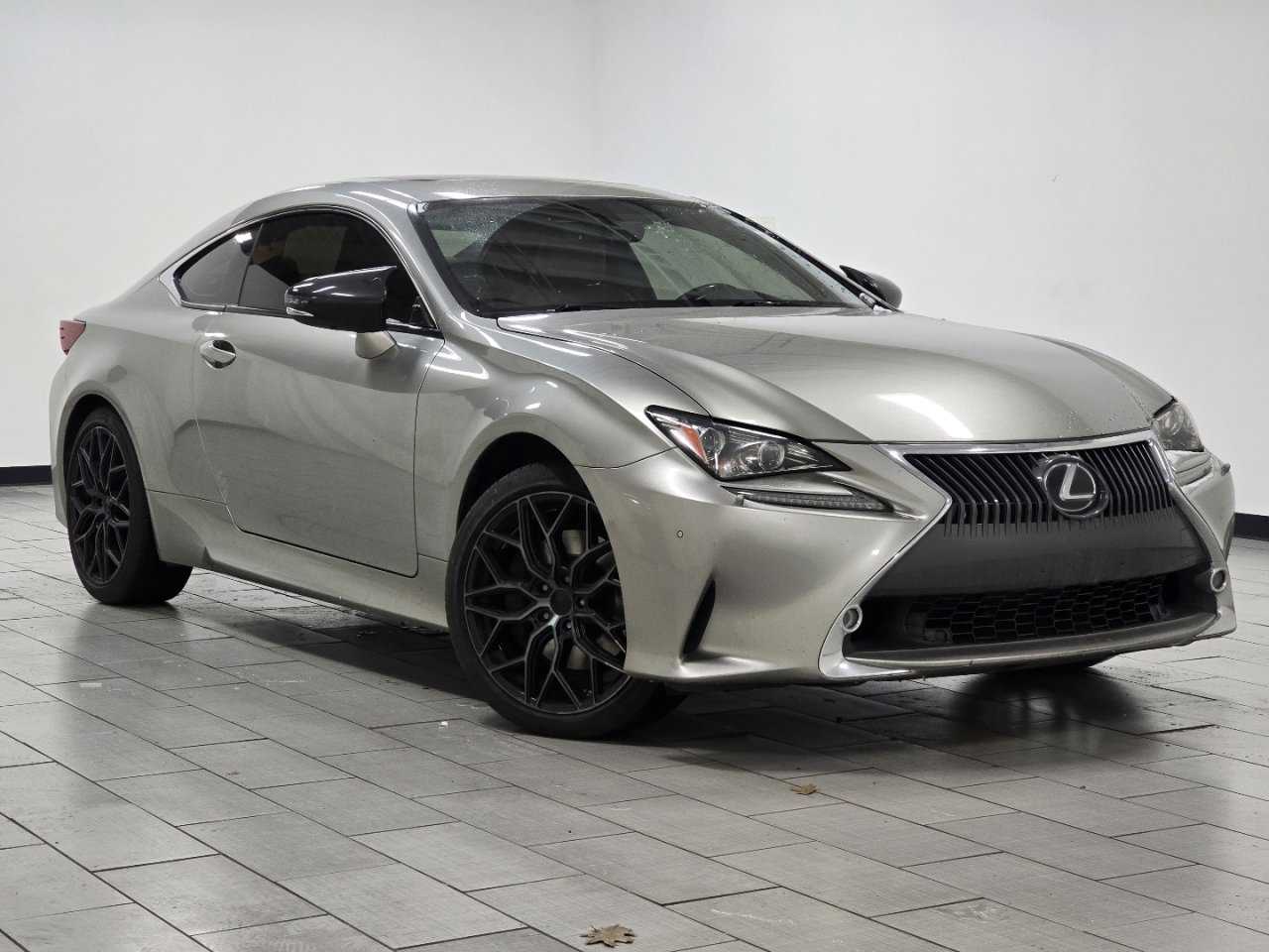 Used 2015 Lexus RC 350 AWD w/ Luxury Package image 2