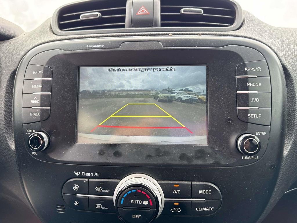 Used 2019 Kia Soul + FWD image 16