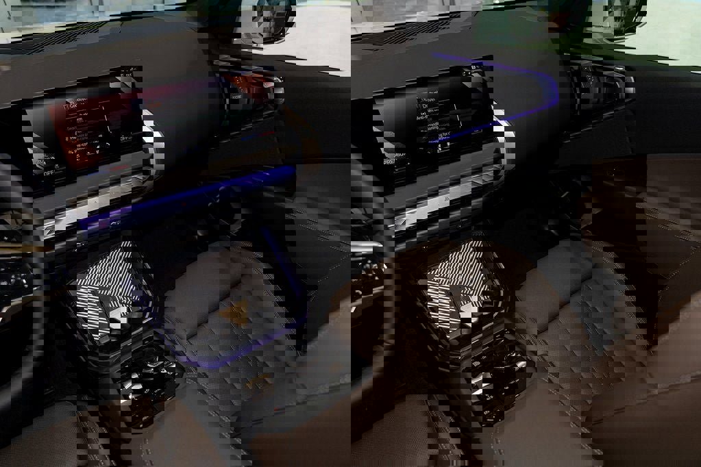 Used 2025 BMW X3 xDrive30i image 38