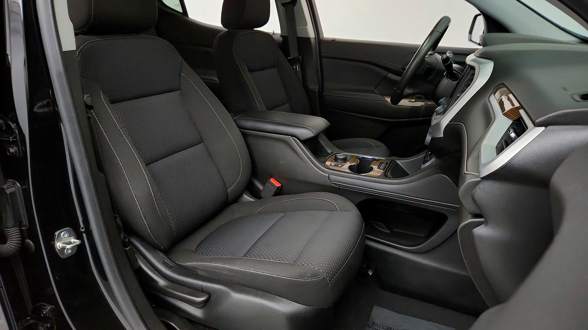 Certified 2023 GMC Acadia SLE w/ Driver Convenience Package FWD image 28