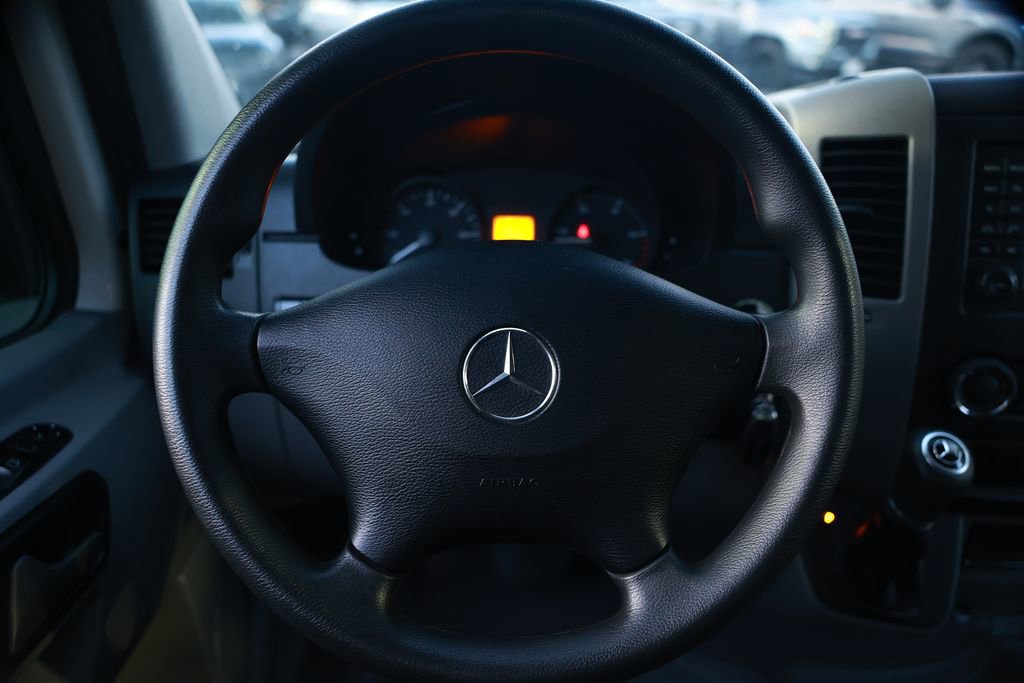 Used 2018 Mercedes-Benz Sprinter 3500 image 20
