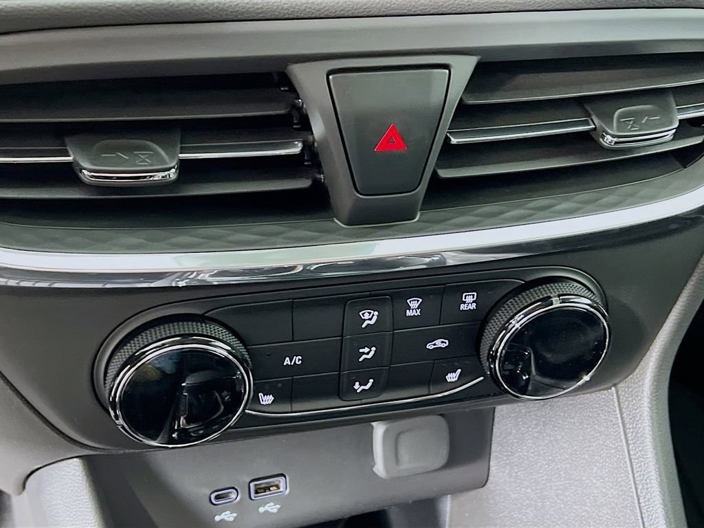 New 2026 Buick Encore GX Preferred w/ Comfort Package image 13