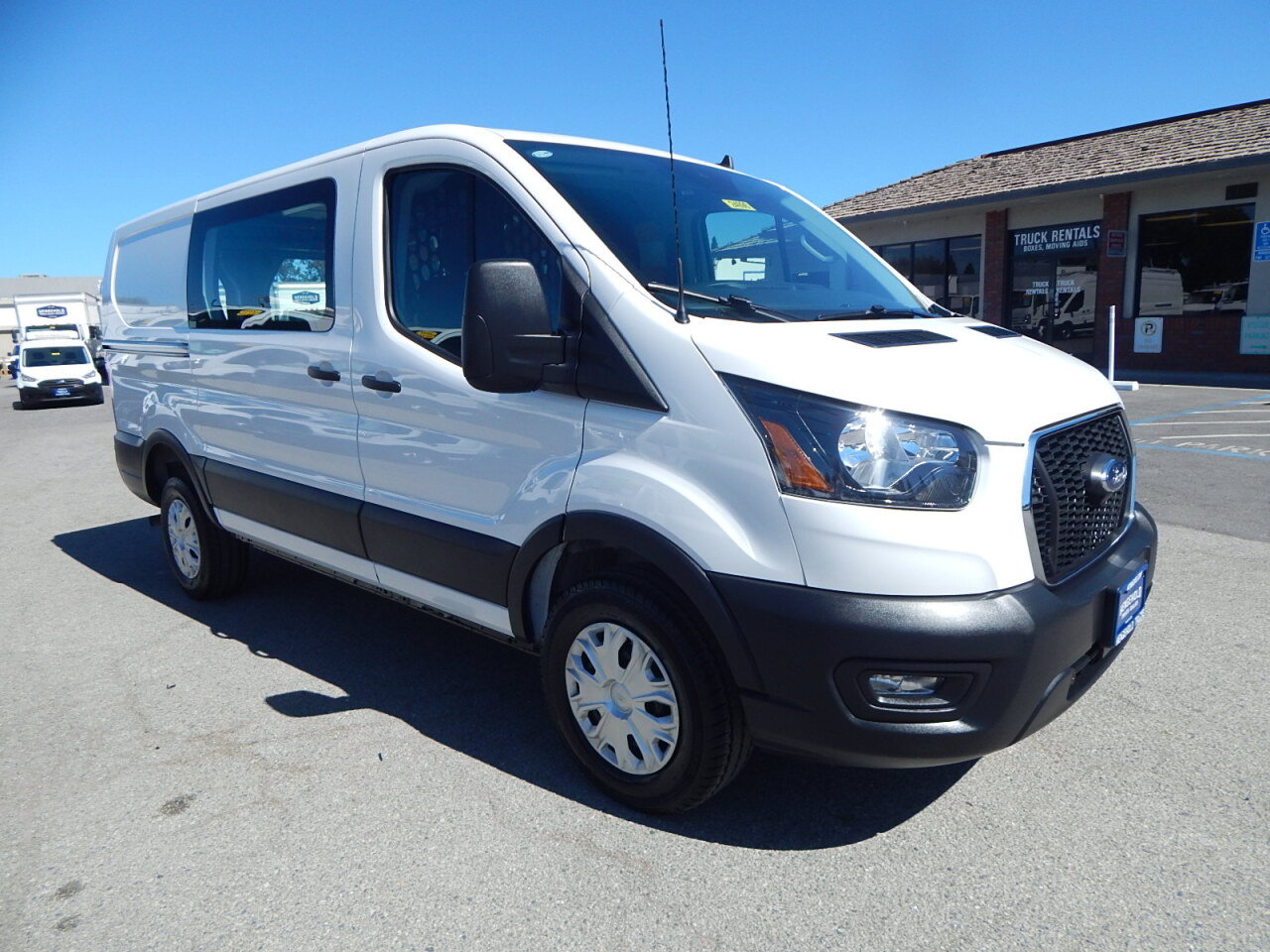 Used 2025 Ford Transit 250 Low Roof w/ Exterior Upgrade Package RWD image 10