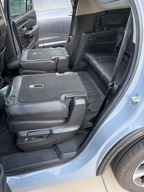 Used 2025 Honda Pilot Touring image 9