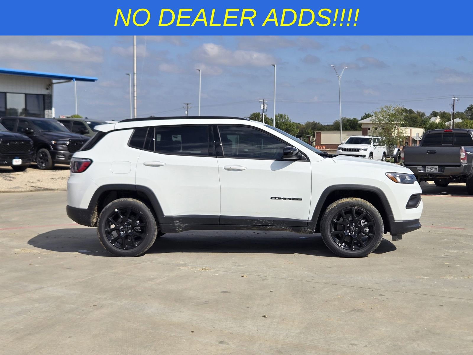 New 2026 Jeep Compass Latitude image 6