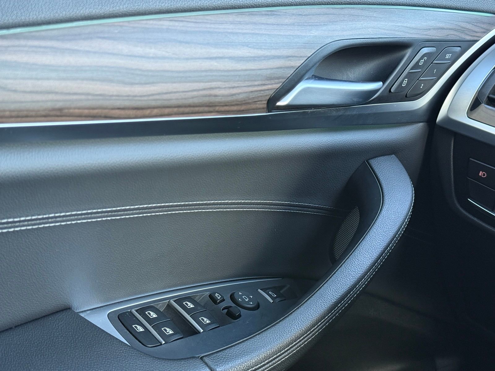 Used 2018 BMW X3 M40i w/ Premium Package image 34