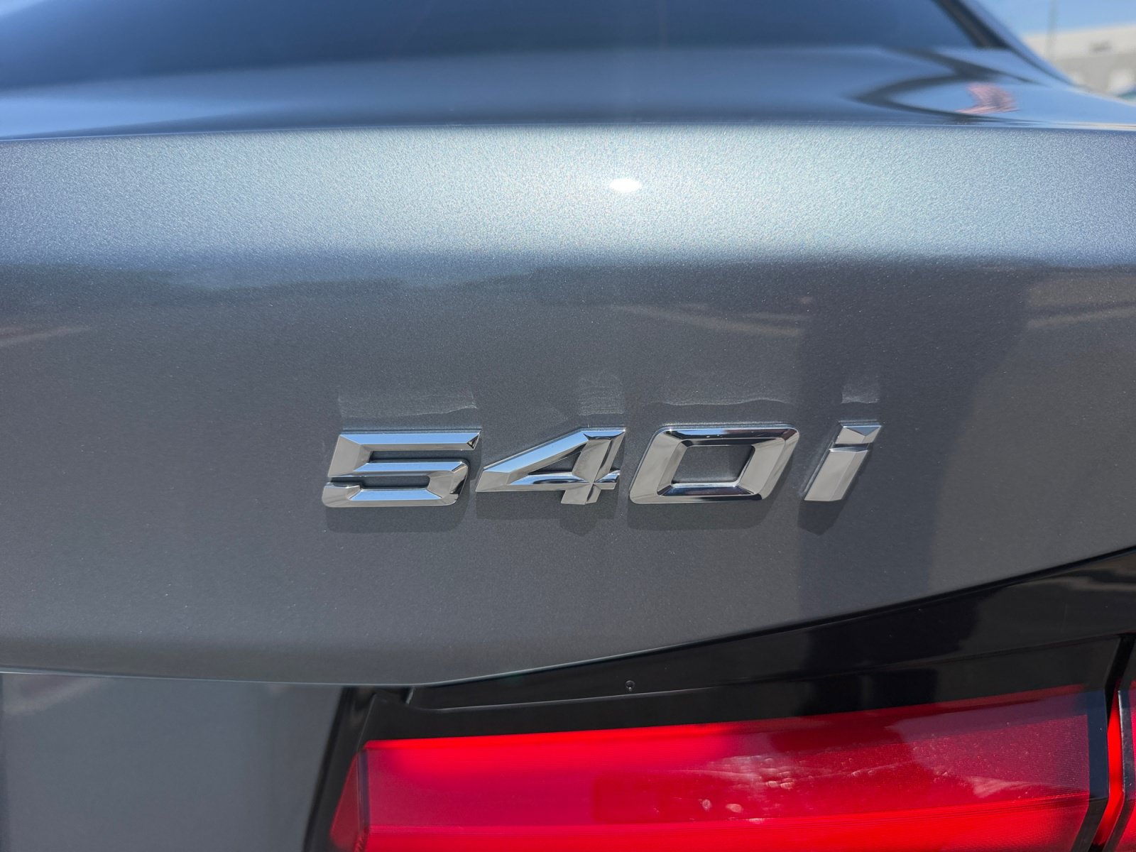 Used 2021 BMW 540i w/ M Sport Package RWD image 24