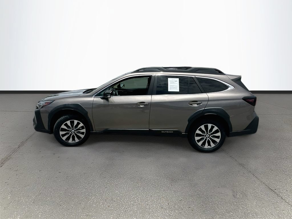 Used 2024 Subaru Outback Limited AWD/4WD image 4