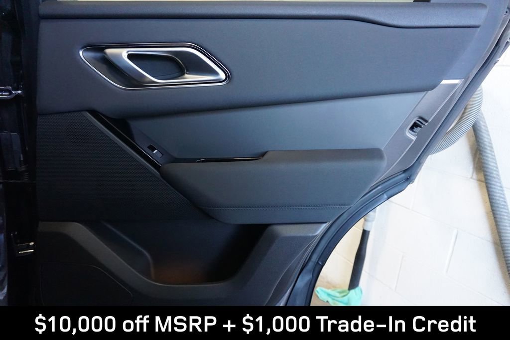 New 2025 Land Rover Range Rover Velar Dynamic SE image 24