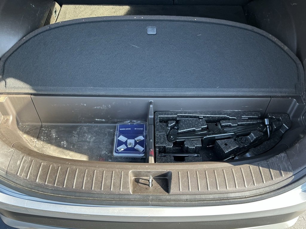 Used 2020 Hyundai Santa Fe SEL image 24