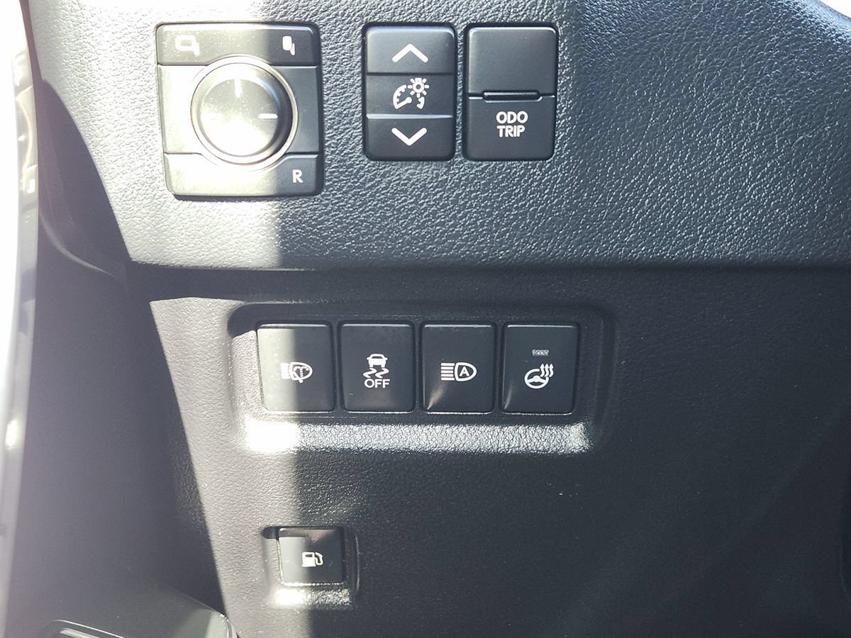 Used 2022 Lexus GX 460 Premium w/ Premium Package AWD/4WD image 42