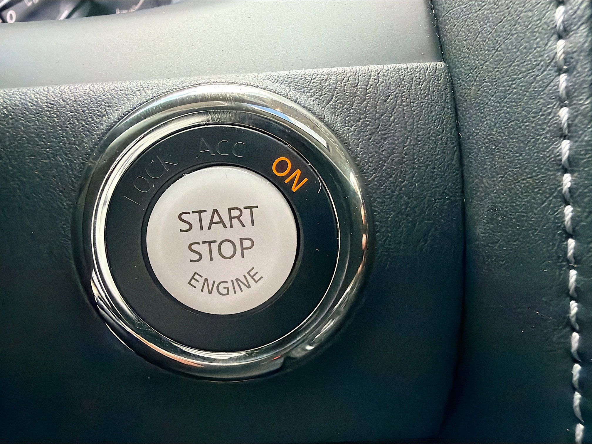 Used 2023 INFINITI QX80 Luxe w/ Cargo Package AWD/4WD image 40