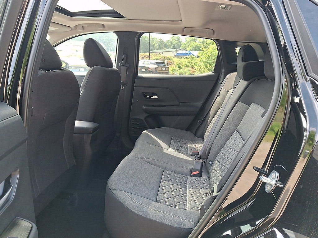 New 2026 Nissan Kicks SV w/ SV Premium Package AWD/4WD image 5