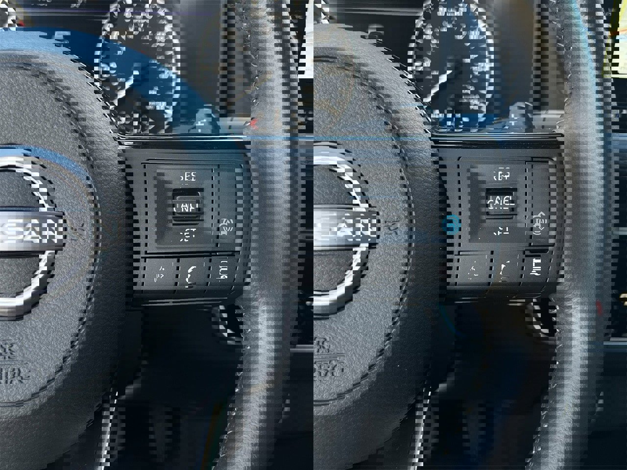 Certified 2023 Nissan Rogue SL w/ SL Premium Package image 12