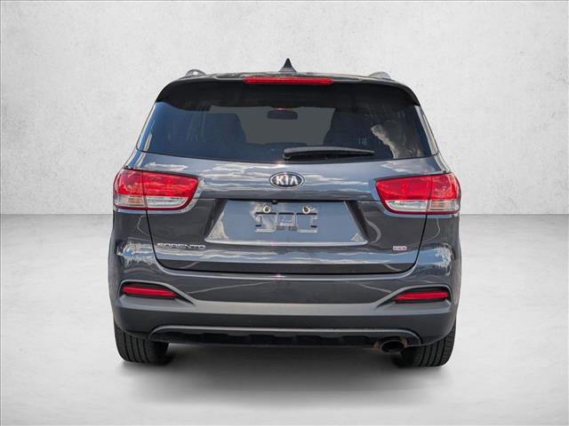 Used 2018 Kia Sorento LX image 7
