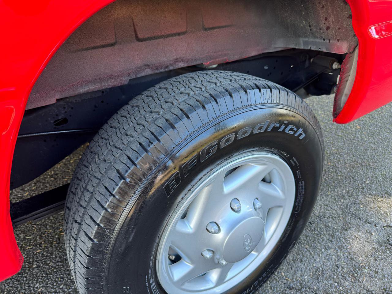 Used 2008 Ford E-350 and Econoline 350 Super Duty image 30