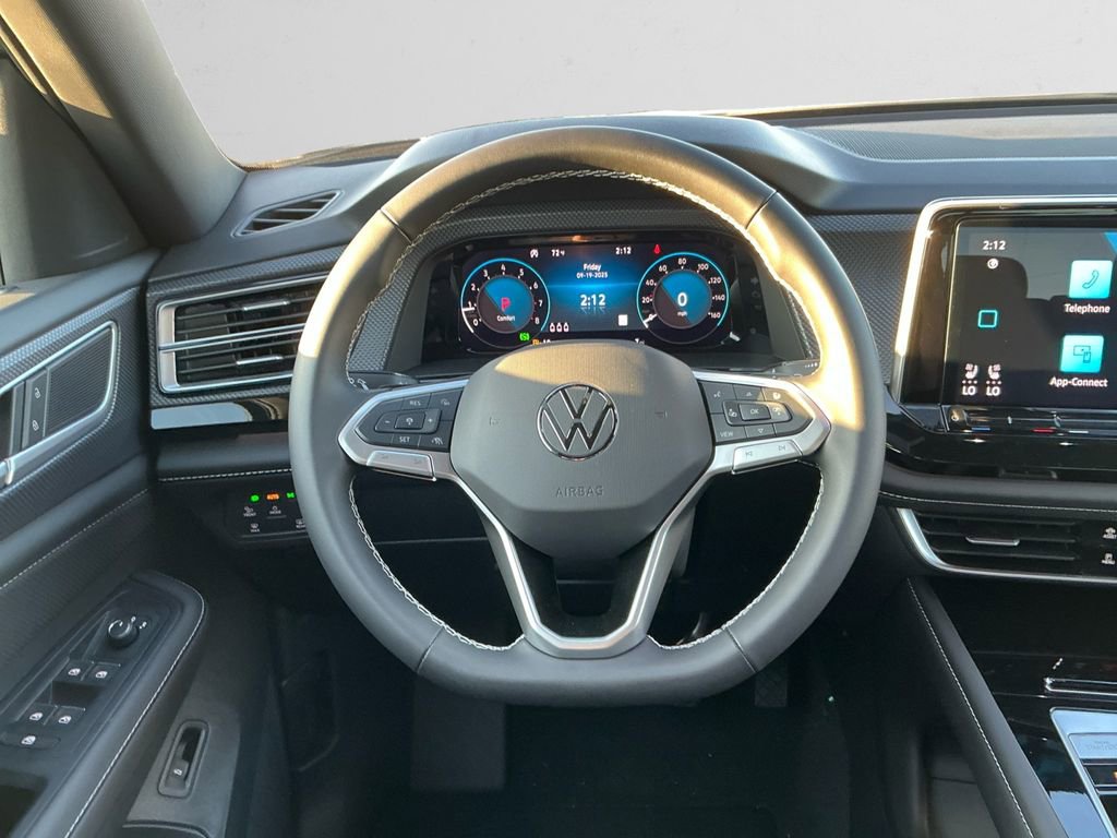 New 2025 Volkswagen Atlas Cross Sport SEL image 12