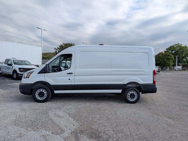 New 2027 Ford Transit 150 148 Medium Roof w/ Load Area Protection Package RWD image 4