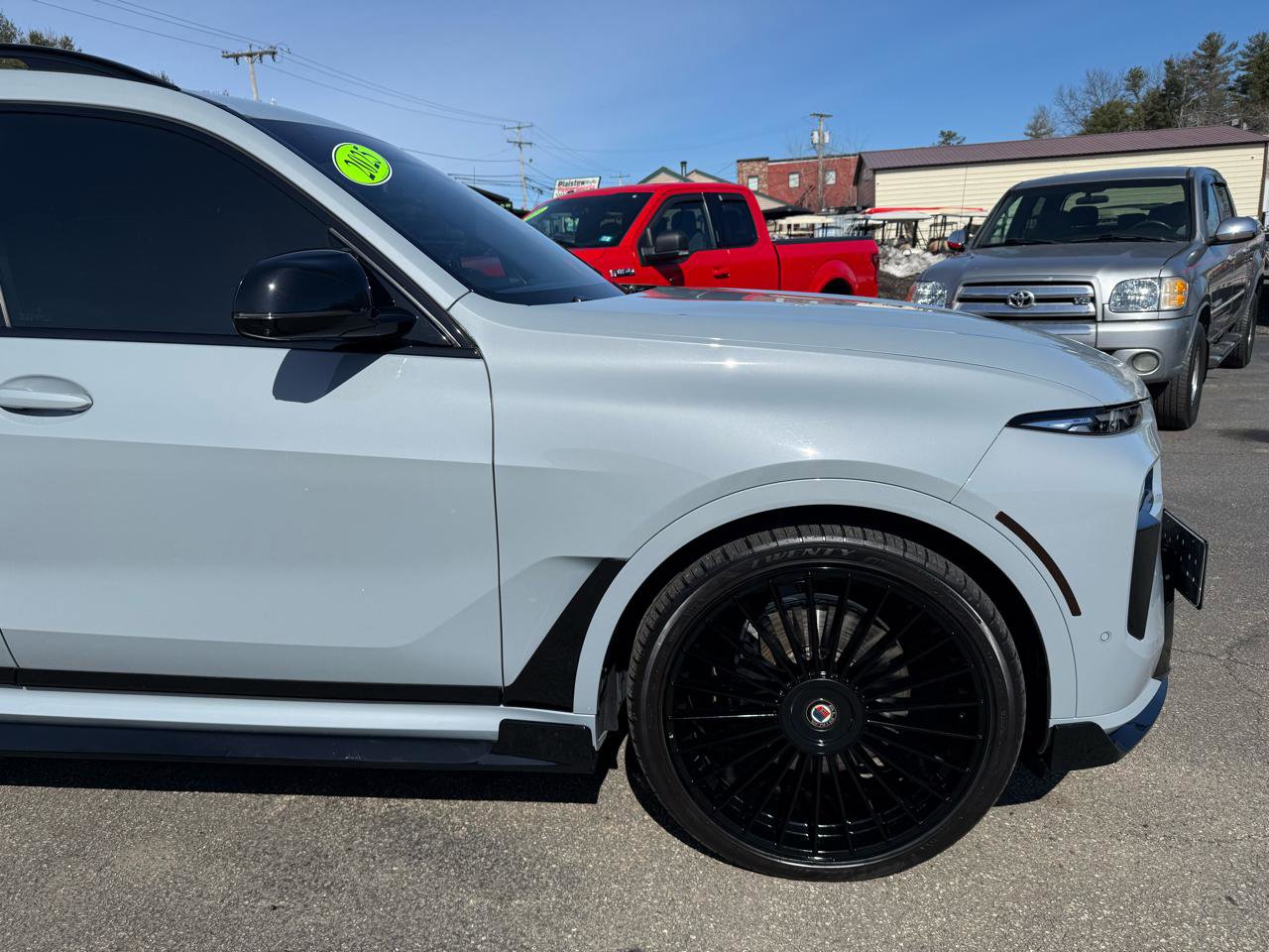 Used 2025 BMW X7 M60i image 17