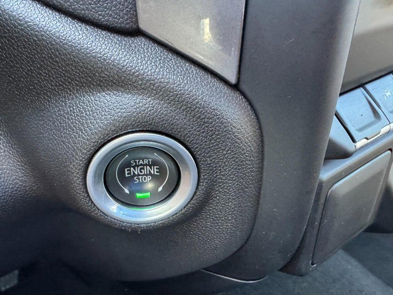 Used 2023 Chevrolet Silverado 1500 Custom image 21