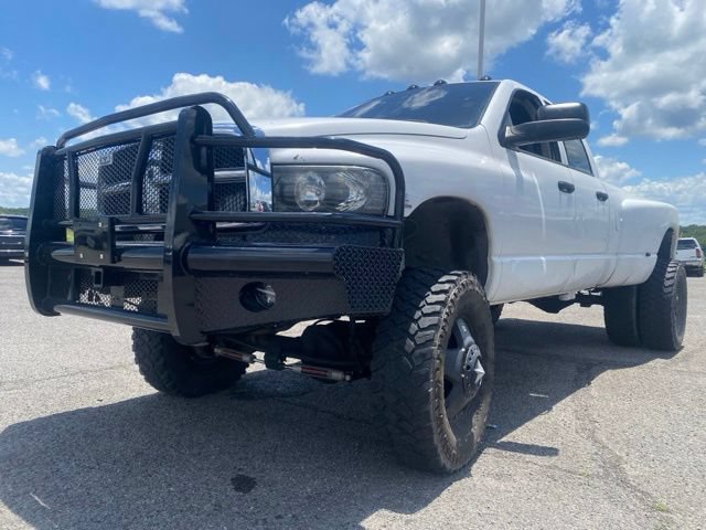 Used 2003 Dodge Ram 3500 Truck SLT AWD/4WD image 3