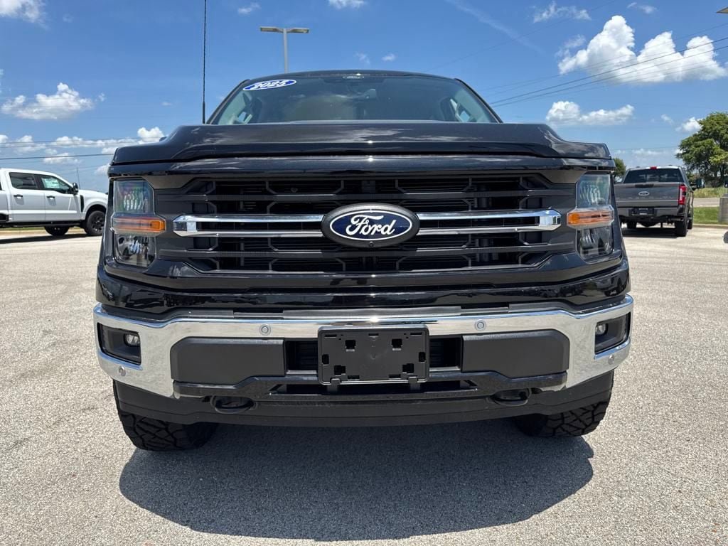 New 2025 Ford F150 XLT w/ Equipment Group 303A High AWD/4WD image 8