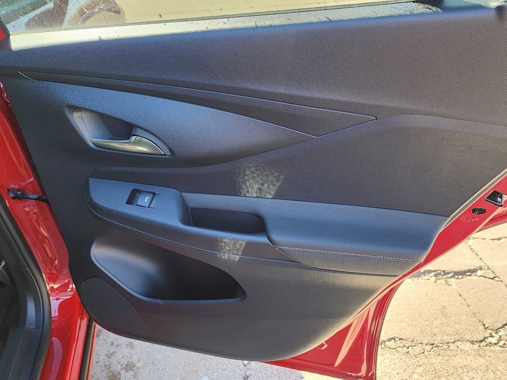 New 2026 Buick Envista Avenir image 38