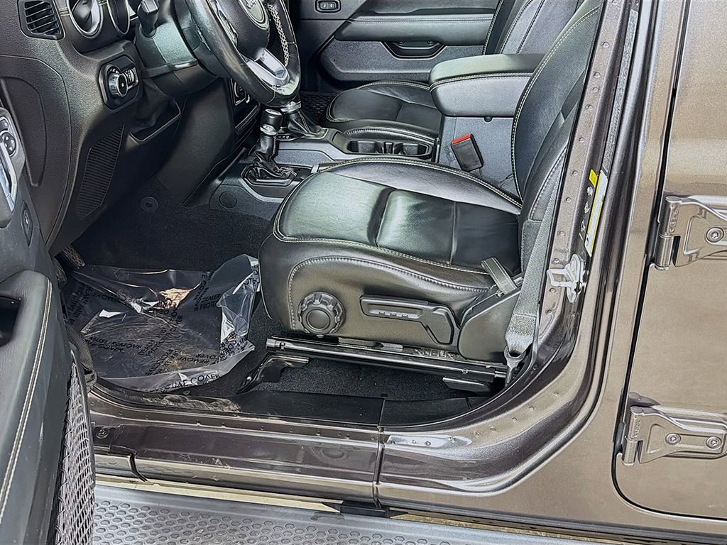 Used 2021 Jeep Wrangler Unlimited Sahara image 19