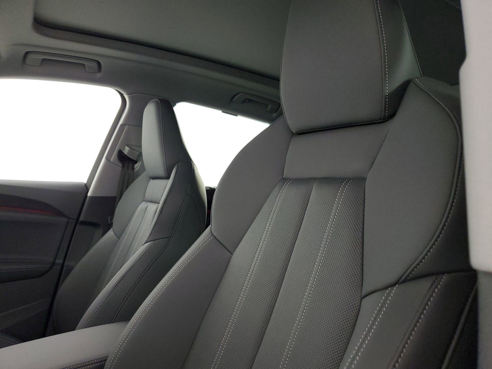 New 2025 Audi Q5 Premium Plus image 28