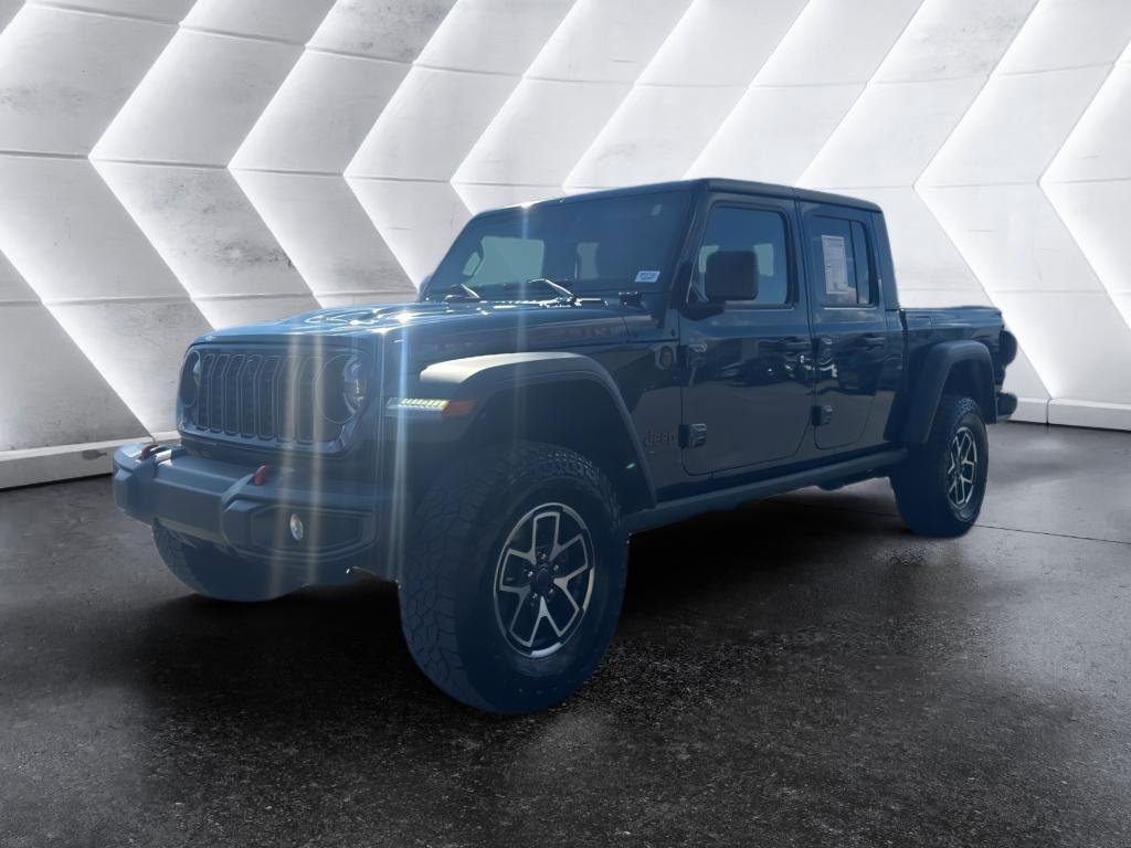 Used 2025 Jeep Gladiator Rubicon w/ Safety Group image 3